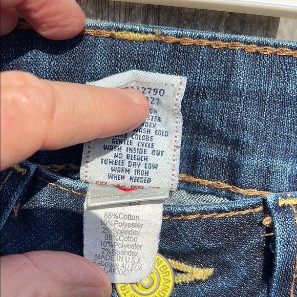 True religion size 28 button back pockets Women's Blue Jeans #100 - Picture 5 of 10